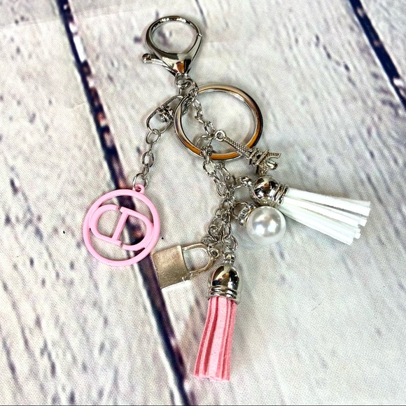 Christian Dior Pink Trotteur wallet with bag charm keychain - Picture 13 of 15